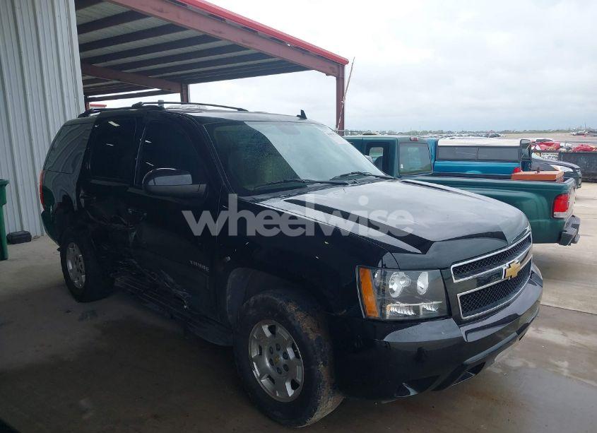 Photo 13 of 2013 Chevrolet Tahoe LS (VIN 1GNSCAE04DR287477)