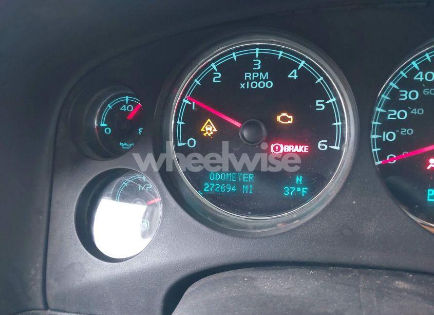 Photo 15 of 2011 Chevrolet Tahoe LS (VIN 1GNSCAE05BR164865)