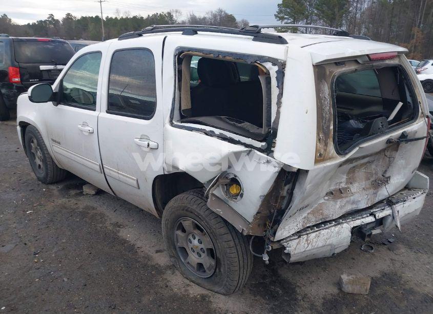 Photo 3 of 2011 Chevrolet Tahoe LS (VIN 1GNSCAE05BR164865)