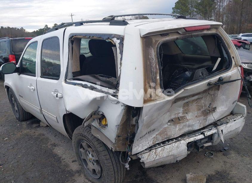 Photo 6 of 2011 Chevrolet Tahoe LS (VIN 1GNSCAE05BR164865)