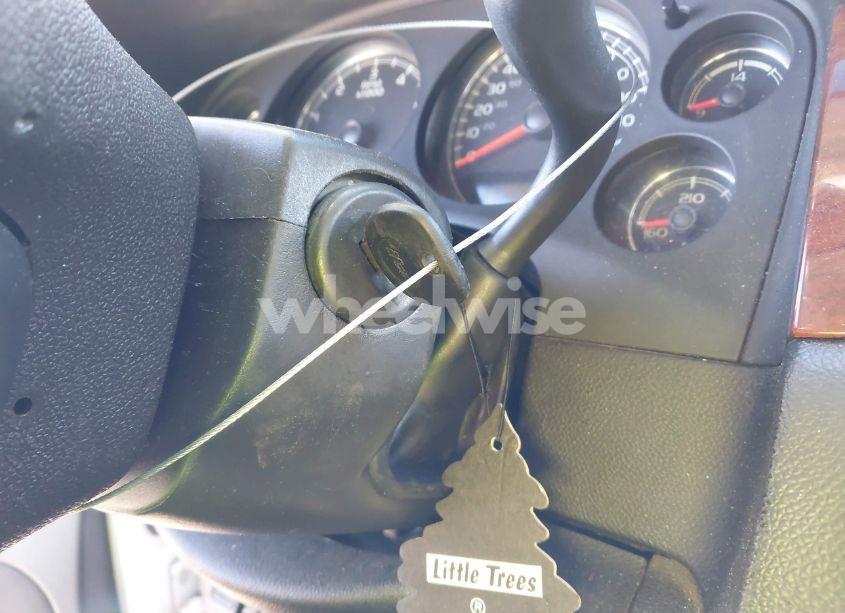 Photo 11 of 2011 Chevrolet Tahoe LS (VIN 1GNSCAE05BR256493)