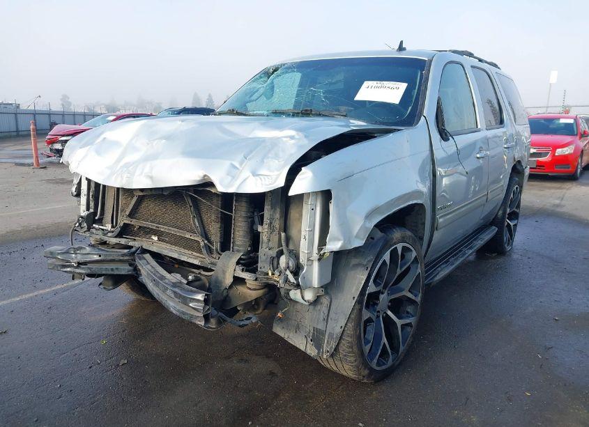 Photo 2 of 2011 Chevrolet Tahoe LS (VIN 1GNSCAE05BR370462)