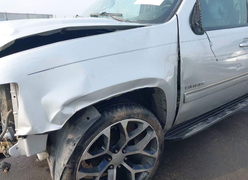 Photo 20 of 2011 Chevrolet Tahoe LS (VIN 1GNSCAE05BR370462)