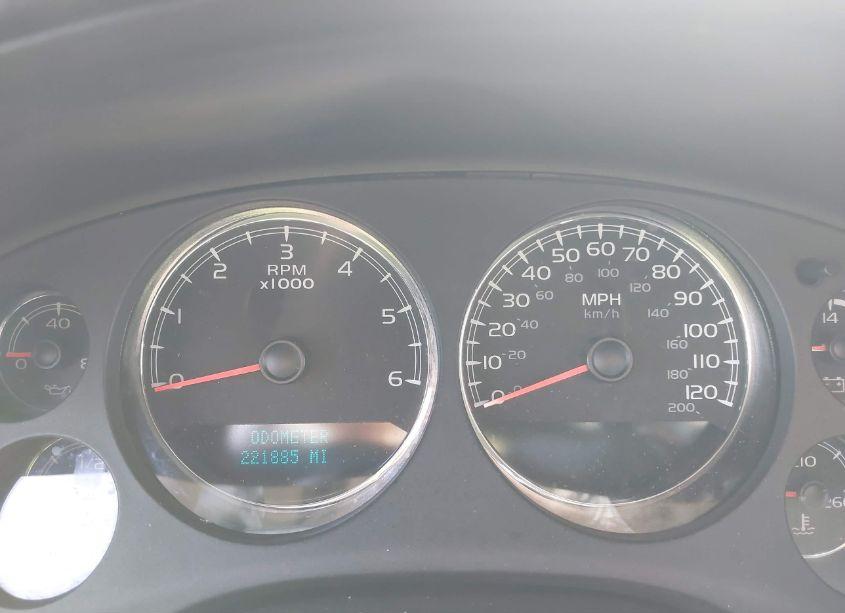 Photo 7 of 2011 Chevrolet Tahoe LS (VIN 1GNSCAE05BR370462)