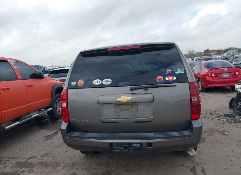 Photo 16 of 2013 Chevrolet Tahoe LS (VIN 1GNSCAE05DR170006)