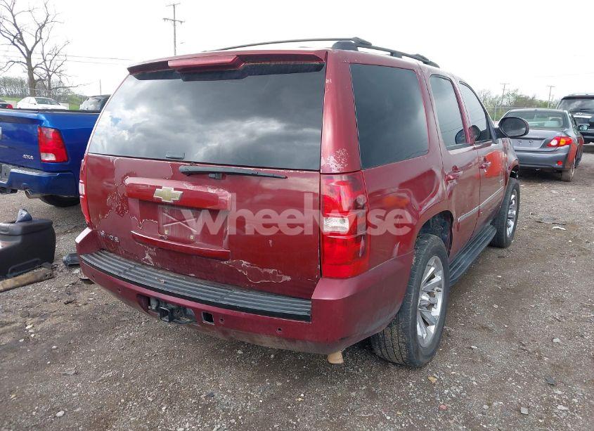 Photo 4 of 2011 Chevrolet Tahoe LS (VIN 1GNSCAE06BR221932)