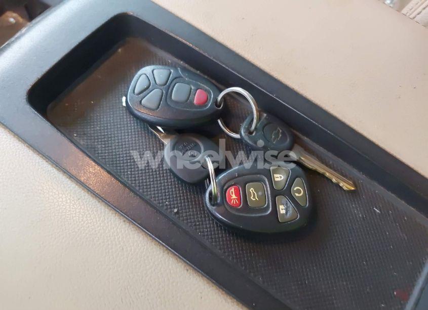 Photo 11 of 2011 Chevrolet Tahoe LS (VIN 1GNSCAE06BR268913)