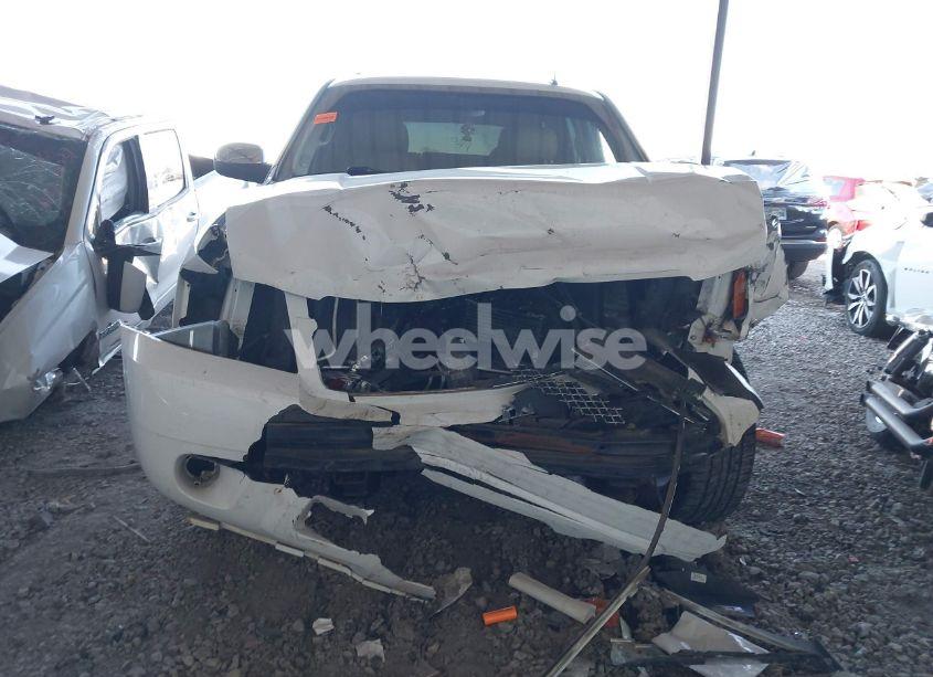 Photo 12 of 2011 Chevrolet Tahoe LS (VIN 1GNSCAE06BR268913)