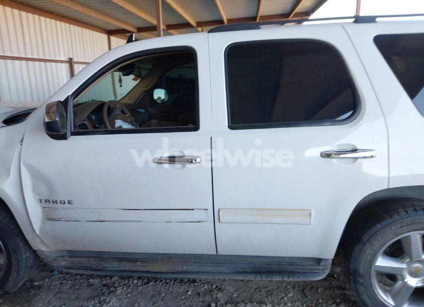 Photo 14 of 2011 Chevrolet Tahoe LS (VIN 1GNSCAE06BR268913)