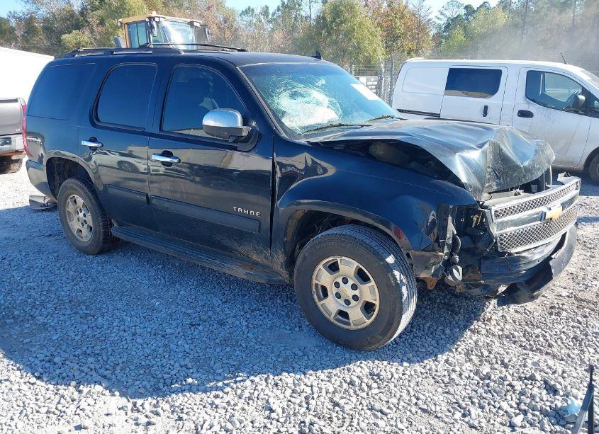 2012 Chevrolet Tahoe LS (VIN 1GNSCAE06CR117684) main photo
