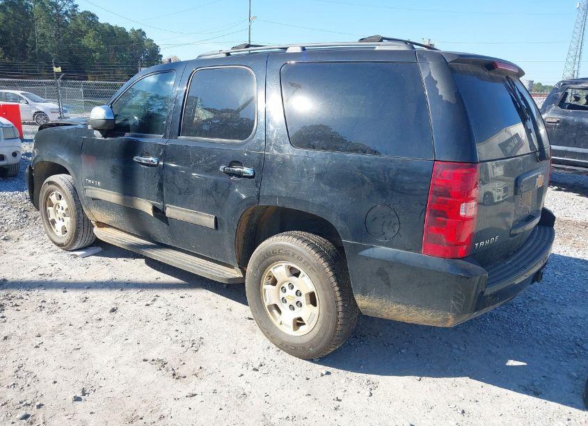 Photo 3 of 2012 Chevrolet Tahoe LS (VIN 1GNSCAE06CR117684)