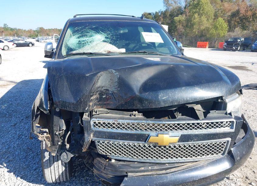 Photo 6 of 2012 Chevrolet Tahoe LS (VIN 1GNSCAE06CR117684)