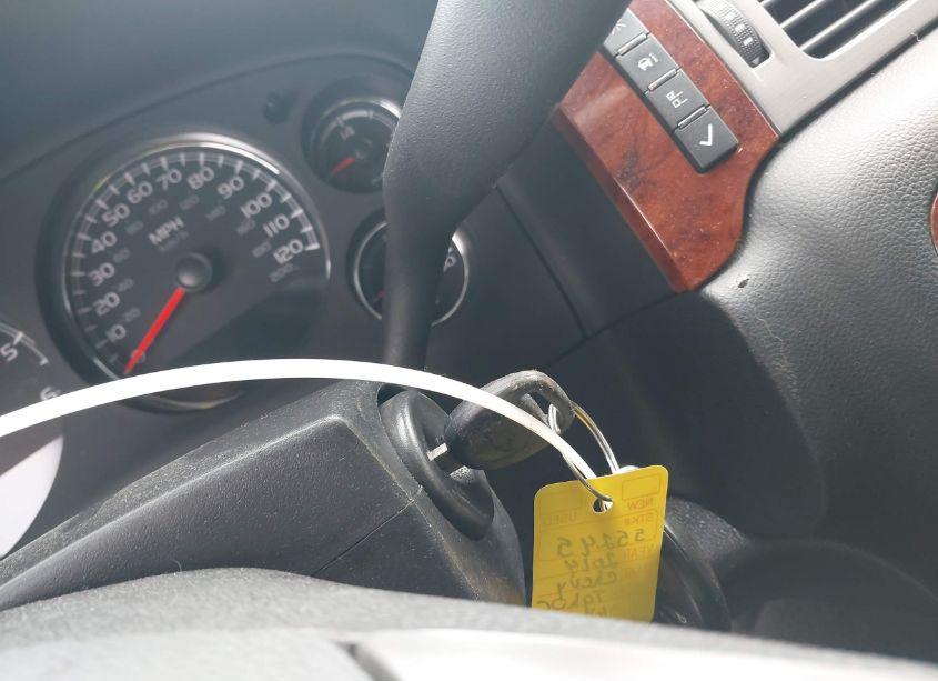 Photo 11 of 2014 Chevrolet Tahoe LS (VIN 1GNSCAE07ER155279)