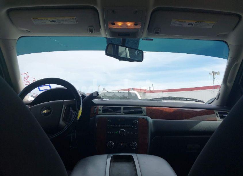 Photo 18 of 2014 Chevrolet Tahoe LS (VIN 1GNSCAE07ER245421)