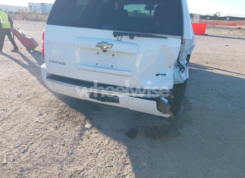 Photo 6 of 2011 Chevrolet Tahoe LS (VIN 1GNSCAE08BR348083)