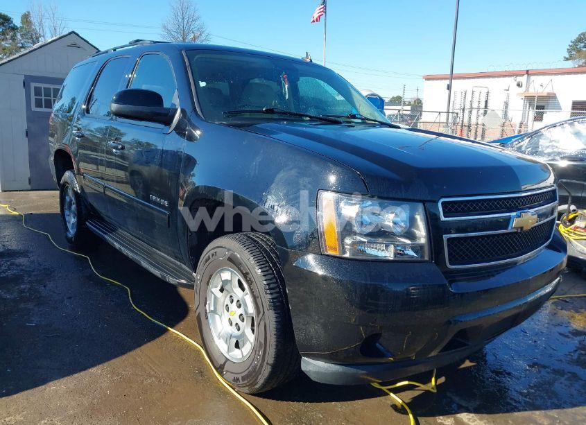 2012 Chevrolet Tahoe LS (VIN 1GNSCAE08CR213137) main photo
