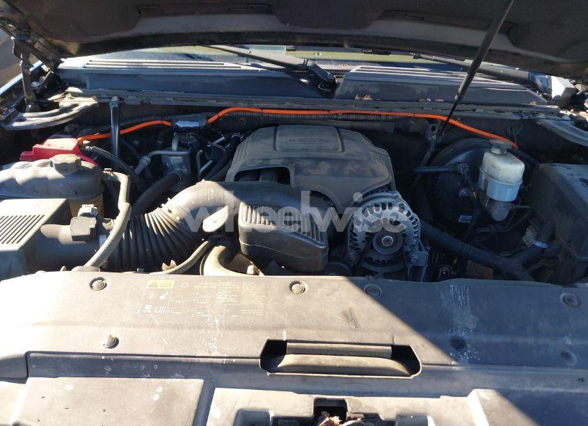 Photo 10 of 2012 Chevrolet Tahoe LS (VIN 1GNSCAE08CR213137)