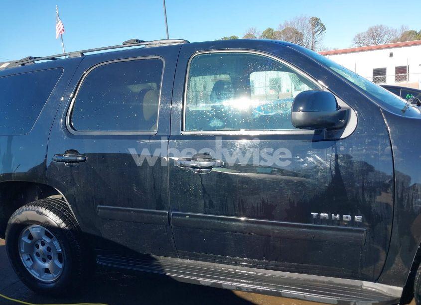 Photo 13 of 2012 Chevrolet Tahoe LS (VIN 1GNSCAE08CR213137)