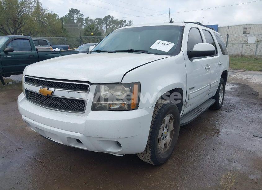 Photo 2 of 2012 Chevrolet Tahoe LS (VIN 1GNSCAE08CR308779)