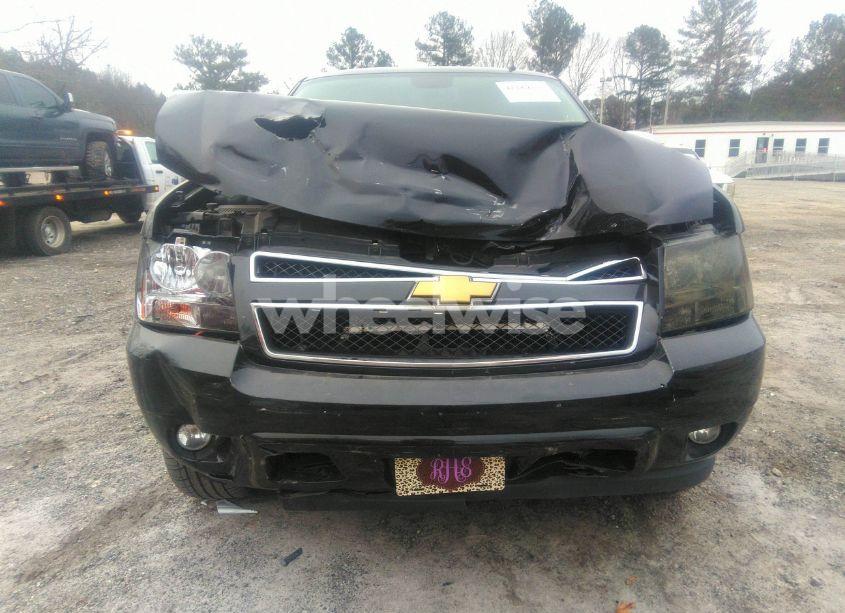 Photo 12 of 2014 Chevrolet Tahoe LS (VIN 1GNSCAE0XER122406)