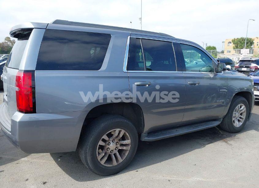 Photo 13 of 2018 Chevrolet Tahoe LS (VIN 1GNSCAEC2JR306131)