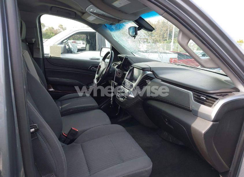 Photo 5 of 2018 Chevrolet Tahoe LS (VIN 1GNSCAEC2JR306131)