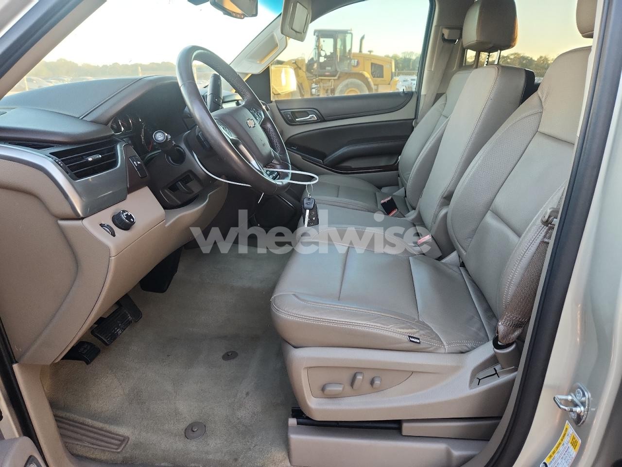 Photo 7 of 2016 CHEVROLET TAHOE C1500 LS (VIN 1GNSCAEC7GR264970)