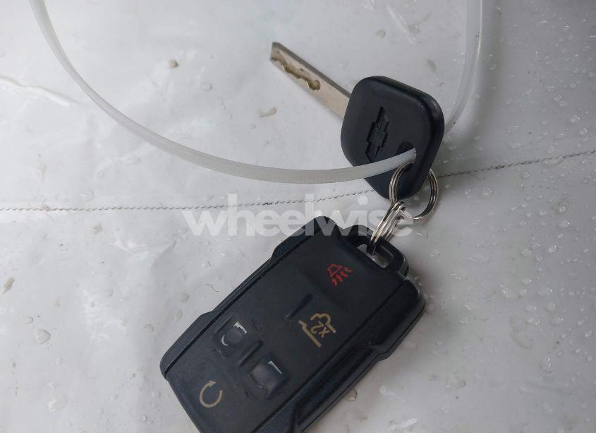 Photo 11 of 2016 Chevrolet Tahoe LS (VIN 1GNSCAEC8GR387676)