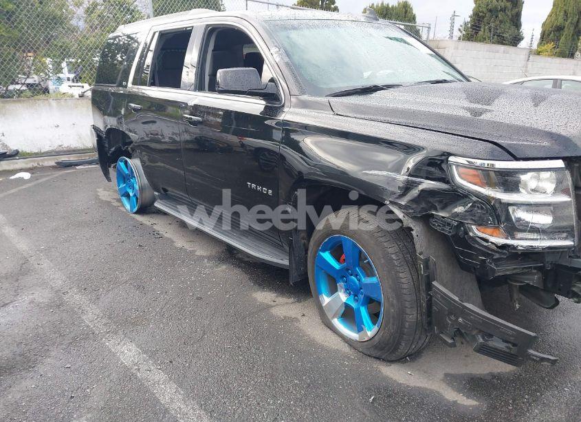 Photo 18 of 2016 Chevrolet Tahoe LS (VIN 1GNSCAEC8GR387676)