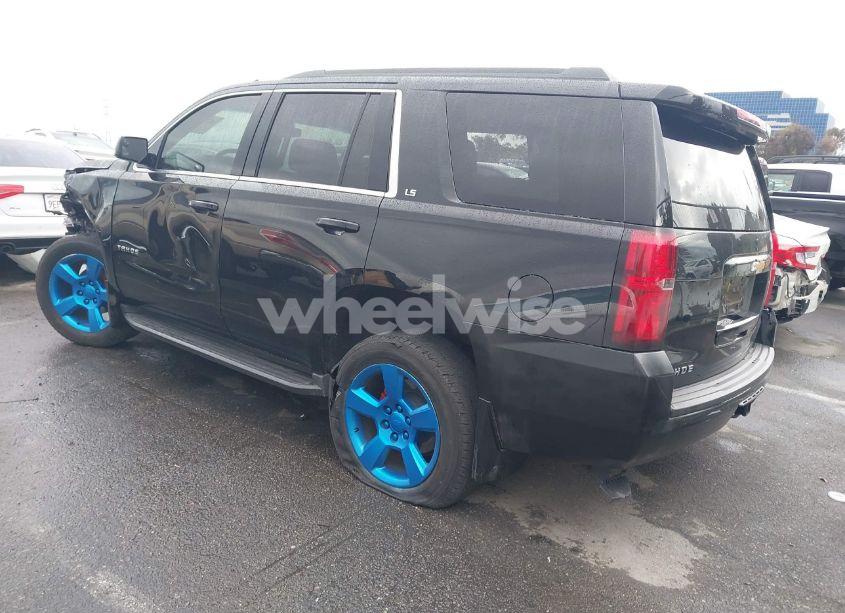 Photo 3 of 2016 Chevrolet Tahoe LS (VIN 1GNSCAEC8GR387676)