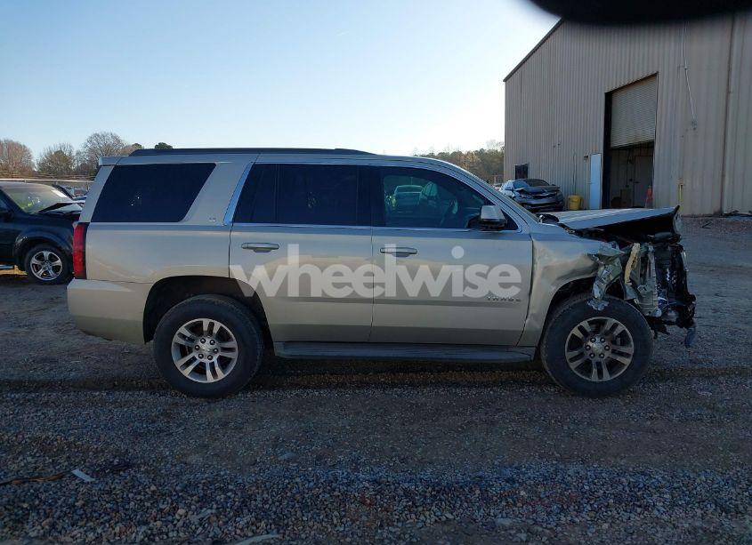 Photo 13 of 2015 Chevrolet Tahoe LS (VIN 1GNSCAKC0FR115934)