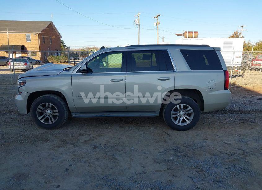 Photo 14 of 2015 Chevrolet Tahoe LS (VIN 1GNSCAKC0FR115934)