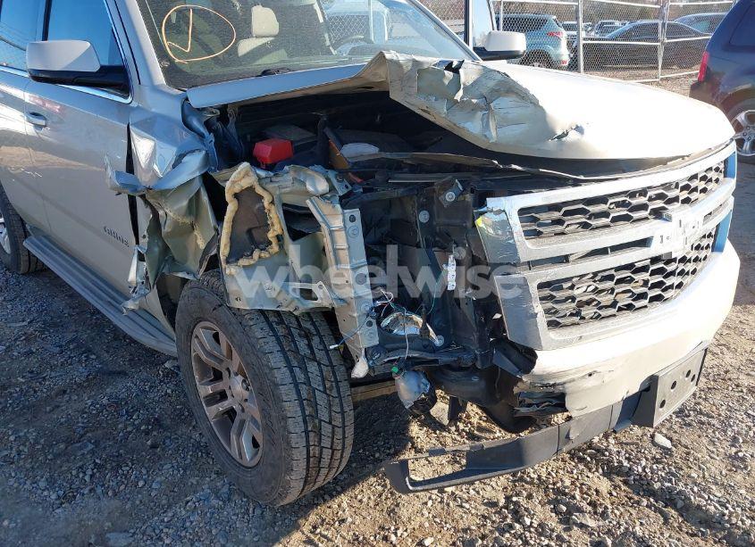 Photo 6 of 2015 Chevrolet Tahoe LS (VIN 1GNSCAKC0FR115934)