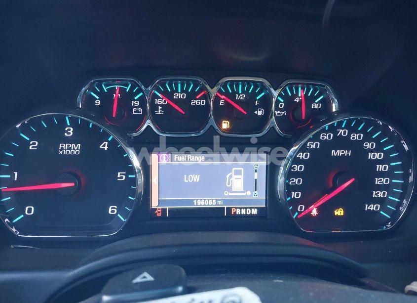 Photo 7 of 2015 Chevrolet Tahoe LS (VIN 1GNSCAKC0FR239363)