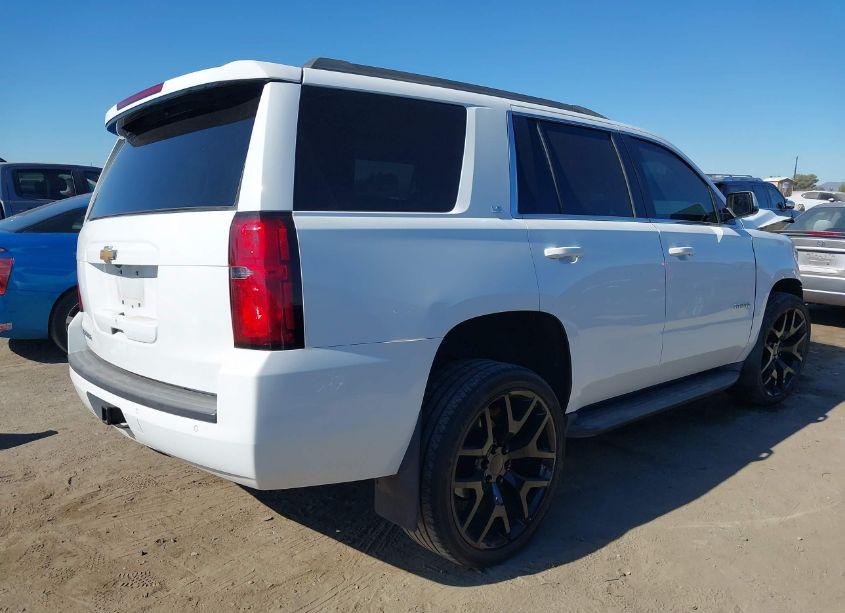 Photo 4 of 2016 Chevrolet Tahoe LS (VIN 1GNSCAKC0GR241969)