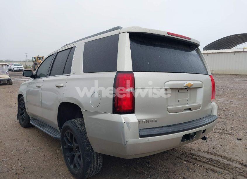 Photo 3 of 2016 Chevrolet Tahoe LS (VIN 1GNSCAKC0GR364686)