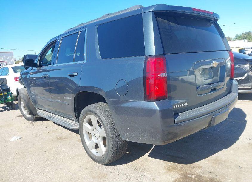 Photo 3 of 2019 Chevrolet Tahoe LS (VIN 1GNSCAKC0KR406735)