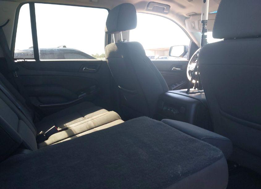 Photo 8 of 2019 Chevrolet Tahoe LS (VIN 1GNSCAKC0KR406735)
