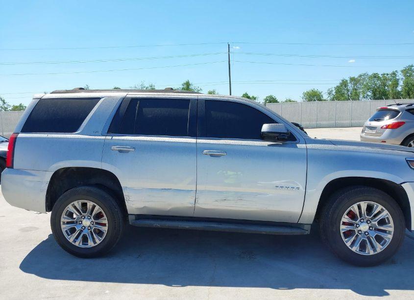Photo 13 of 2015 Chevrolet Tahoe LS (VIN 1GNSCAKC1FR108250)