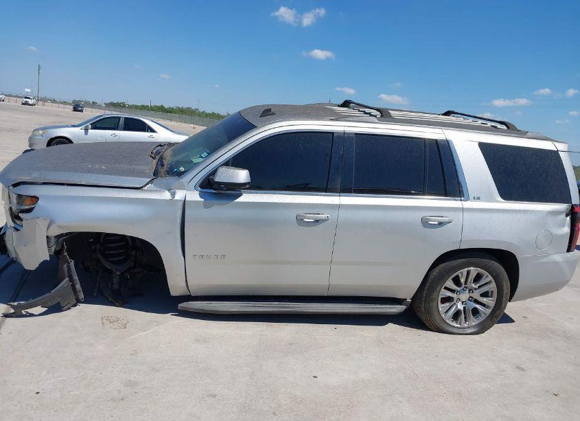 Photo 14 of 2015 Chevrolet Tahoe LS (VIN 1GNSCAKC1FR108250)