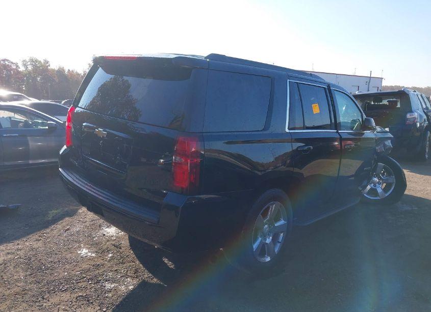 Photo 4 of 2017 Chevrolet Tahoe LS (VIN 1GNSCAKC1HR323954)