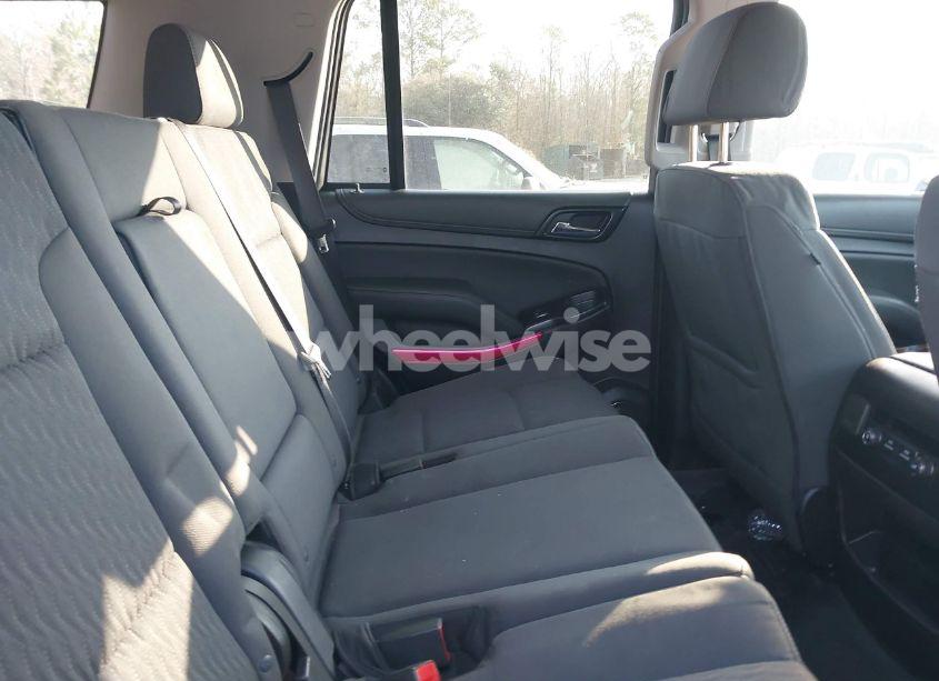 Photo 8 of 2019 Chevrolet Tahoe LS (VIN 1GNSCAKC1KR279168)