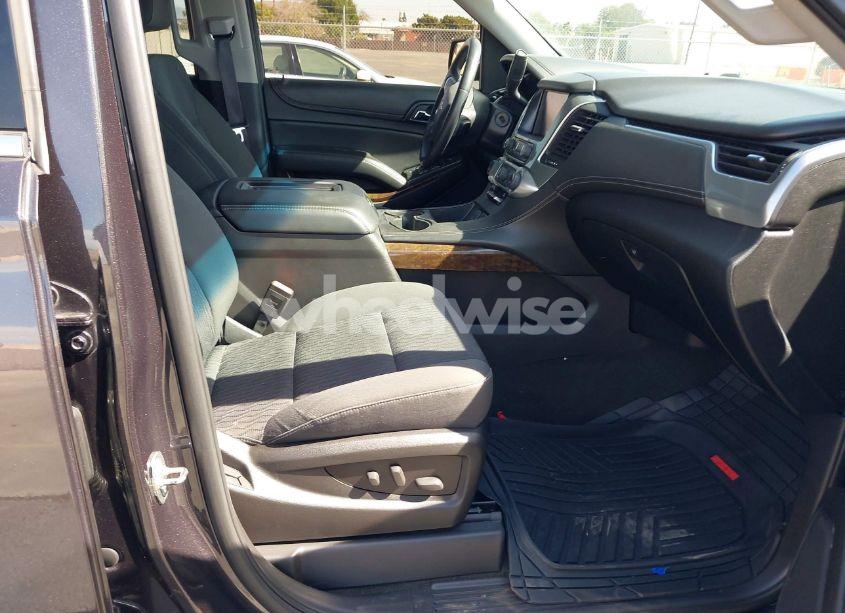 Photo 5 of 2016 Chevrolet Tahoe LS (VIN 1GNSCAKC2GR110249)