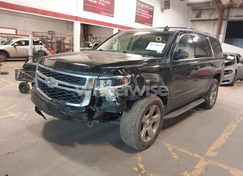 Photo 2 of 2017 Chevrolet Tahoe LS (VIN 1GNSCAKC2HR395732)