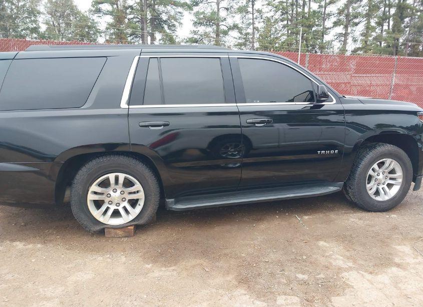 Photo 13 of 2019 Chevrolet Tahoe LS (VIN 1GNSCAKC2KR348403)