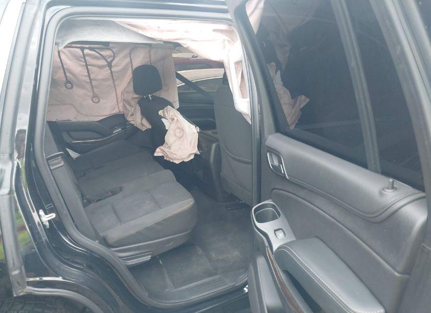 Photo 8 of 2019 Chevrolet Tahoe LS (VIN 1GNSCAKC2KR348403)