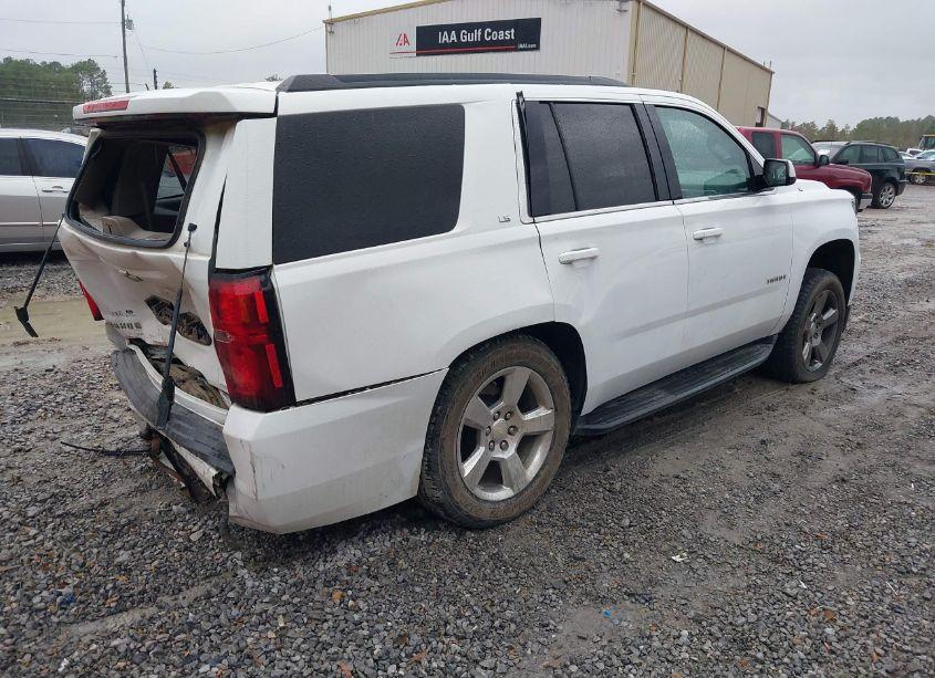 Photo 4 of 2016 Chevrolet Tahoe LS (VIN 1GNSCAKC3GR370823)