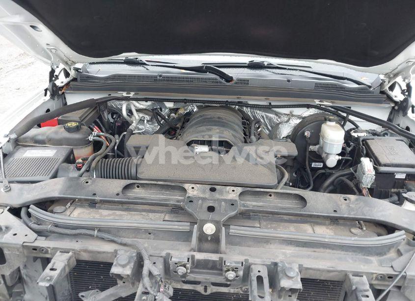 Photo 10 of 2017 Chevrolet Tahoe LS (VIN 1GNSCAKC3HR265961)