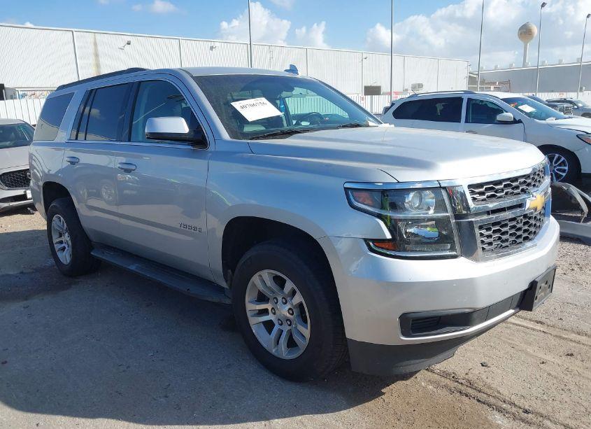 2018 Chevrolet Tahoe LS (VIN 1GNSCAKC3JR135944) main photo