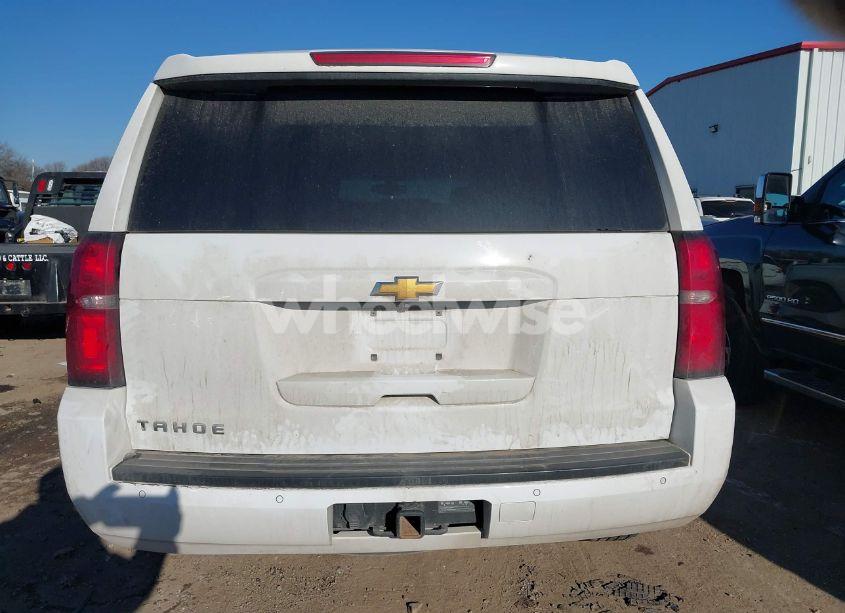 Photo 16 of 2019 Chevrolet Tahoe LS (VIN 1GNSCAKC3KR238217)